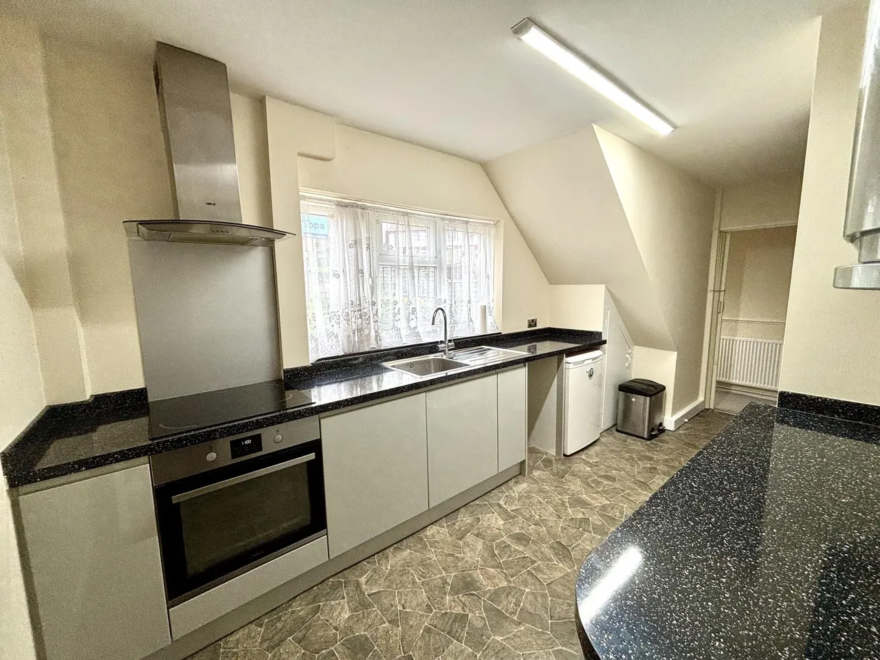 King George Road, Horsforth, LS18, photo 7