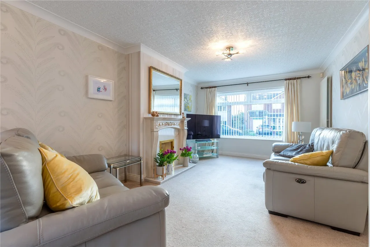 Barnside Close, Bury, BL9, photo 8