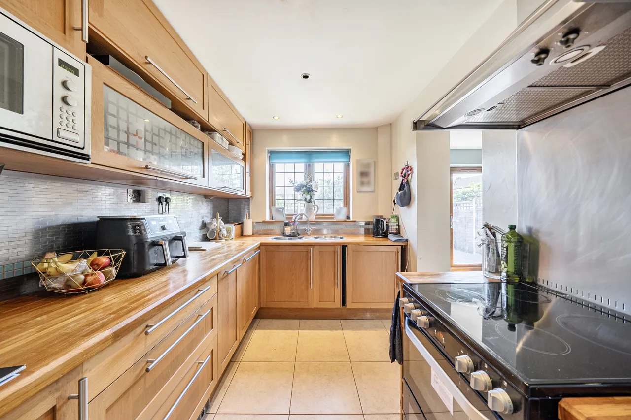 Bempton Drive, Ruislip, HA4, photo 6