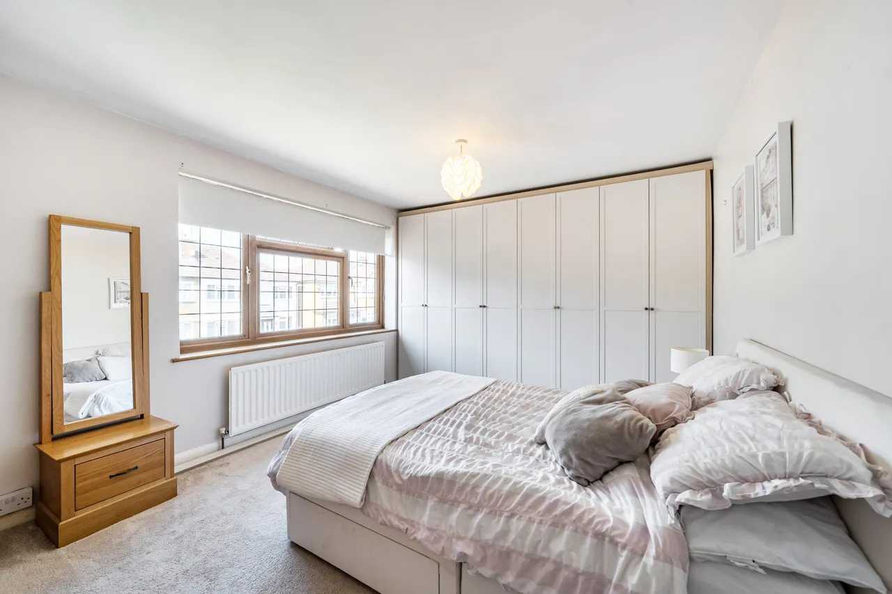 Bempton Drive, Ruislip, HA4, photo 10