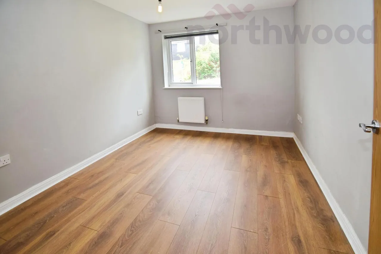 Whistlefish Court, NR5, photo 7