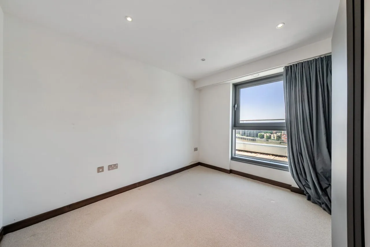 Bridges Court Road, Battersea, London, SW11, photo 10