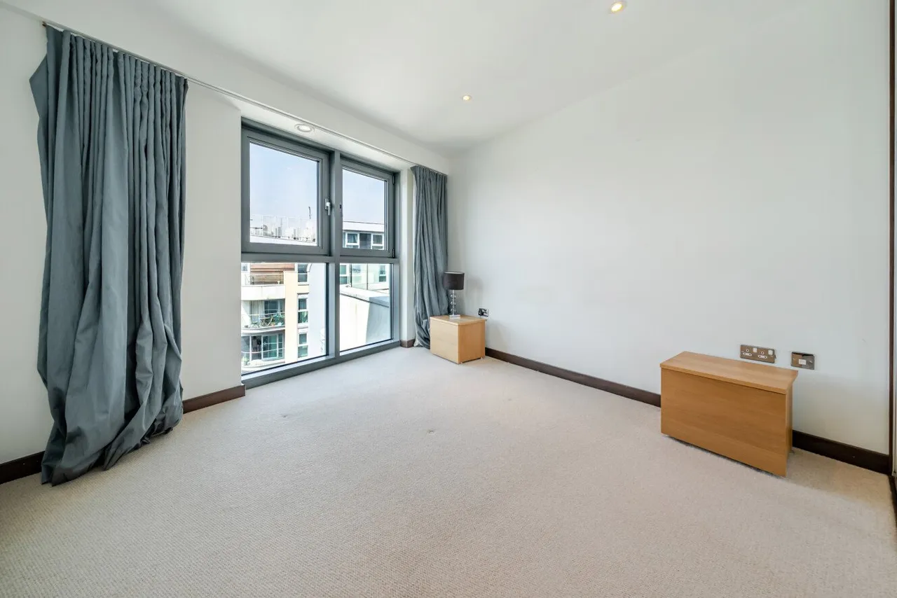 Bridges Court Road, Battersea, London, SW11, photo 4