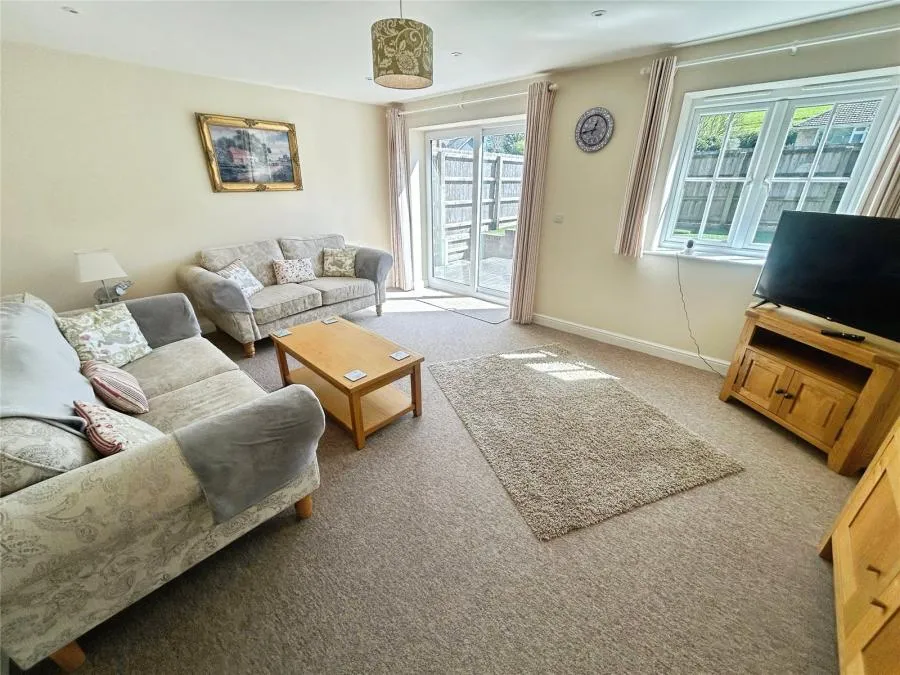 Church Street, Niton, PO38, photo 3