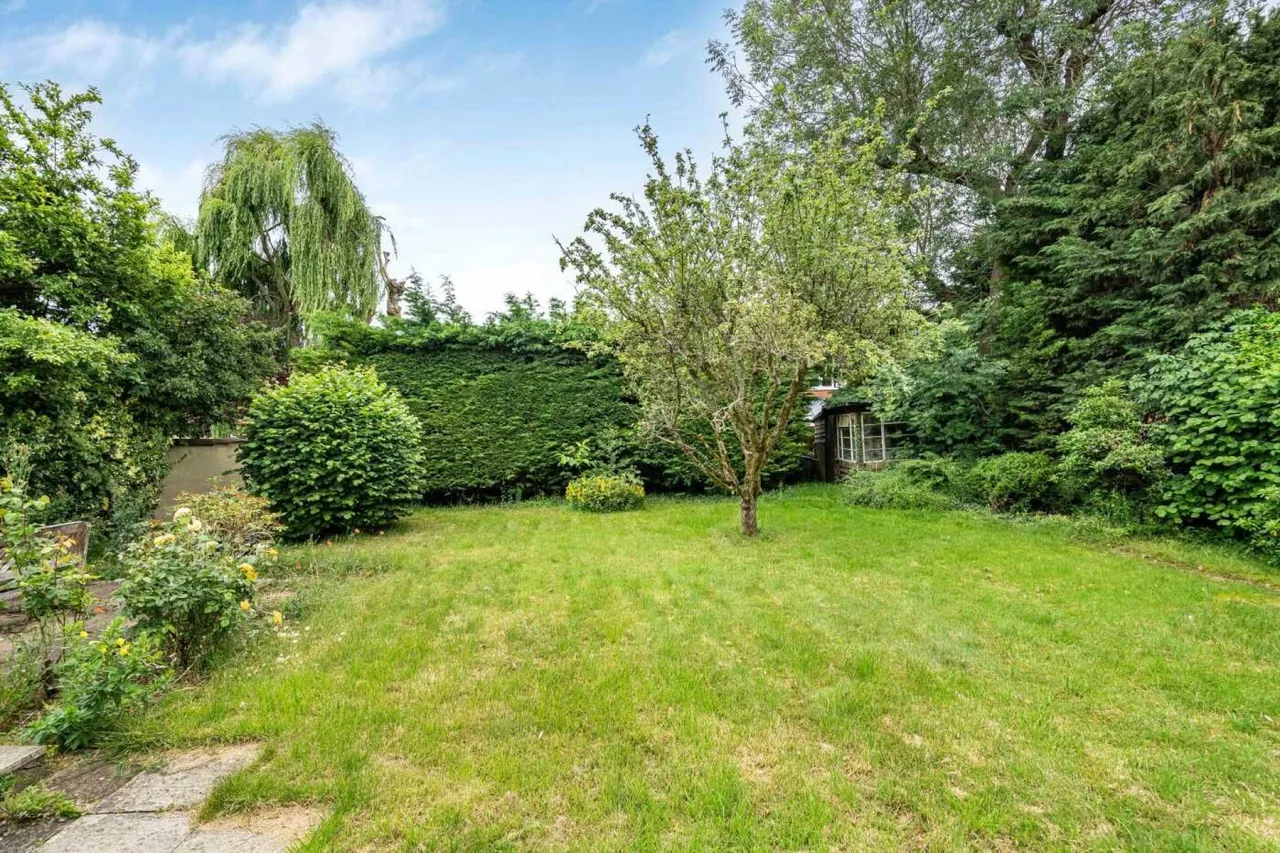 Rudds Lane, Haddenham, HP17, photo 15