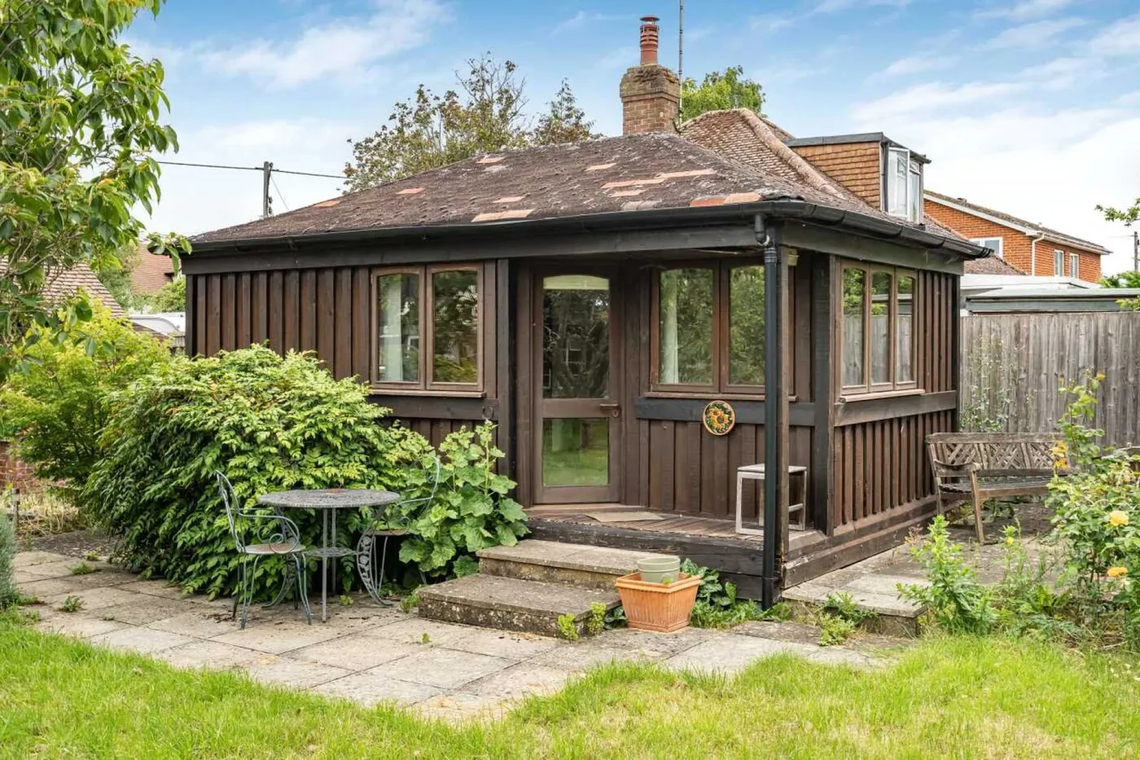Rudds Lane, Haddenham, HP17, photo 12