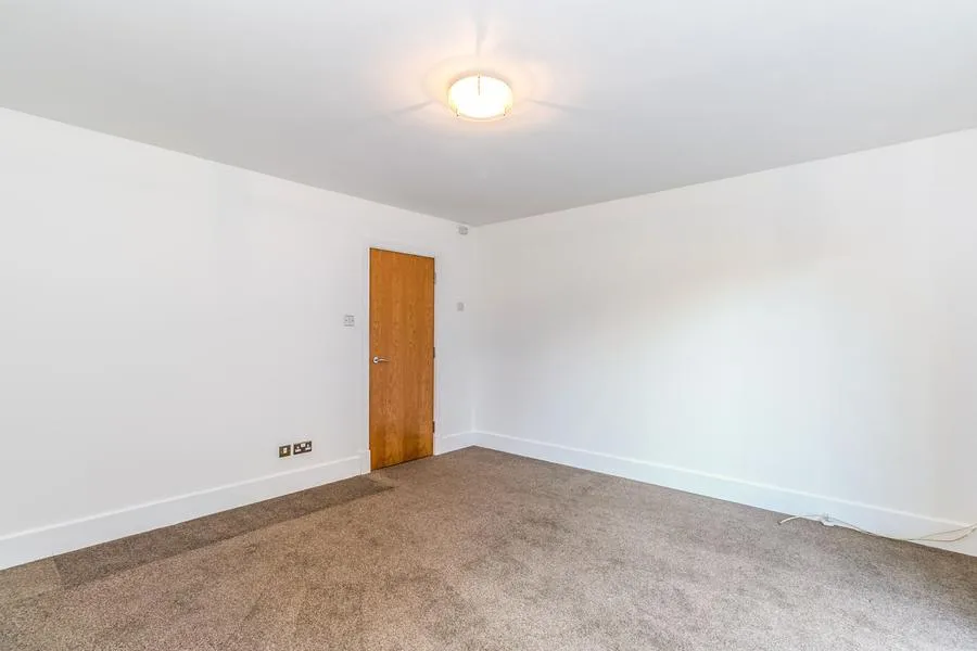 Wadbrook Street, KT1, photo 6