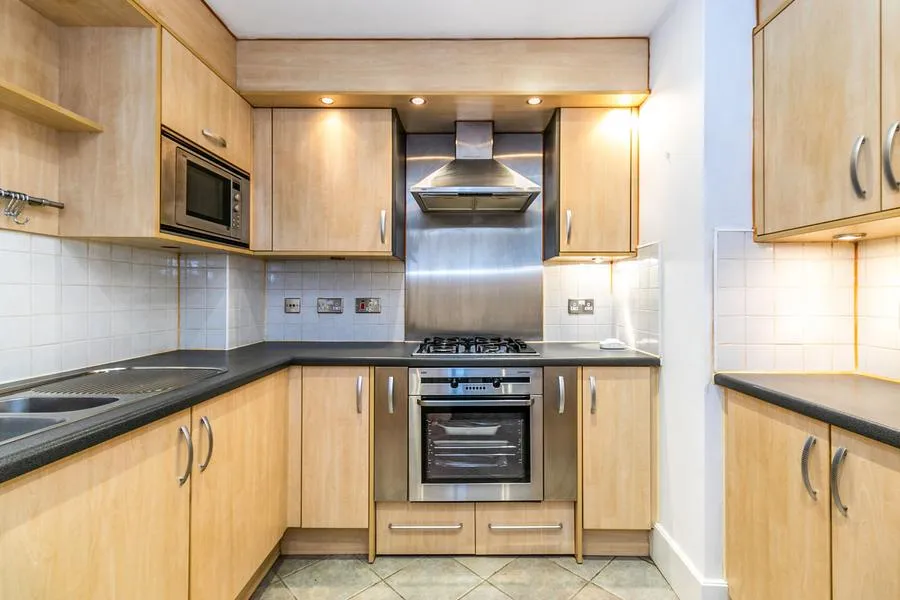 Wadbrook Street, KT1, photo 3
