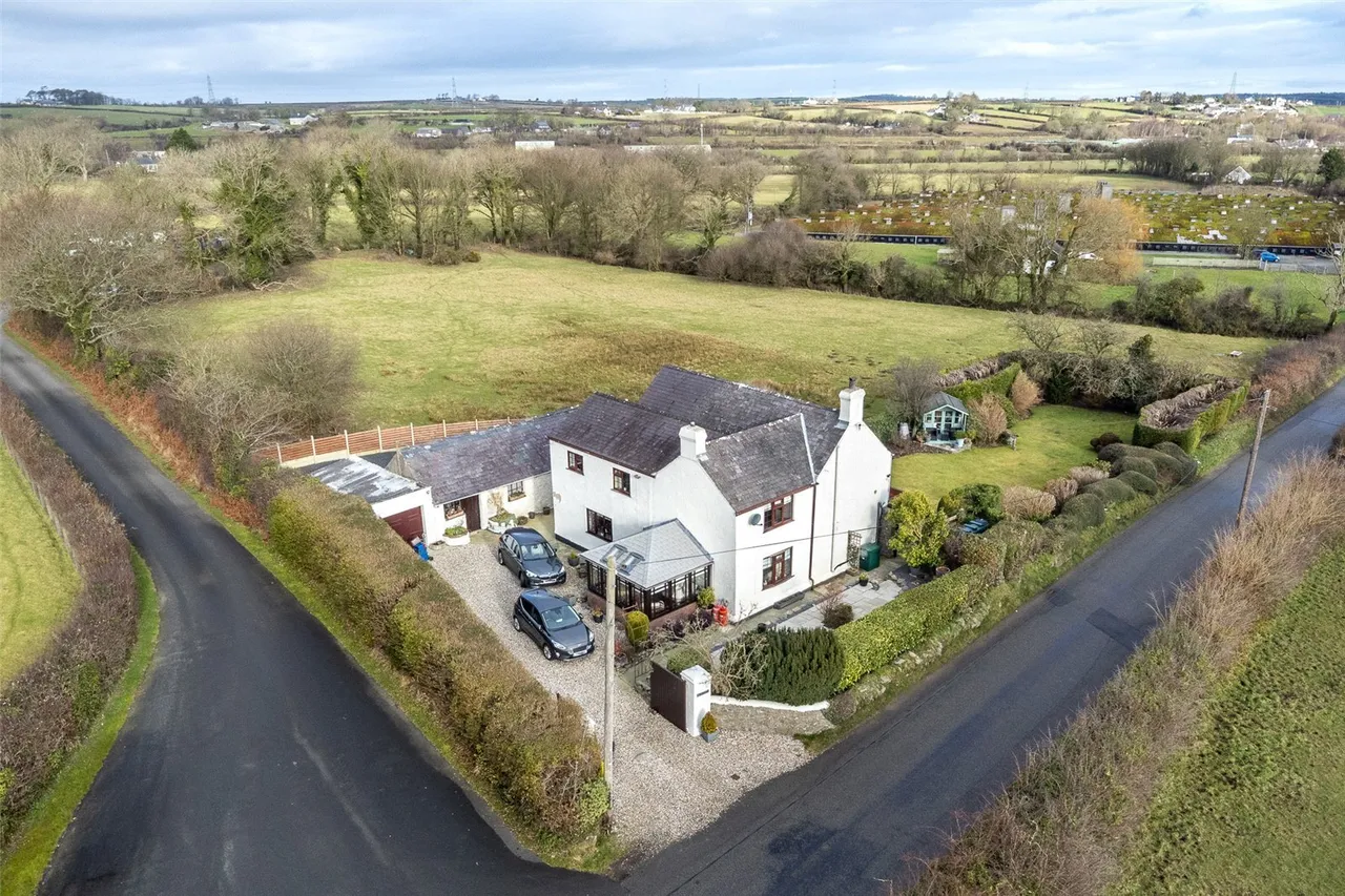 Llanddaniel, Gaerwen, photo 4