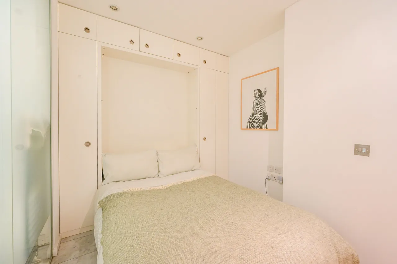 801 Ontario Tower, 4 Fairmont Avenue, London, photo 5