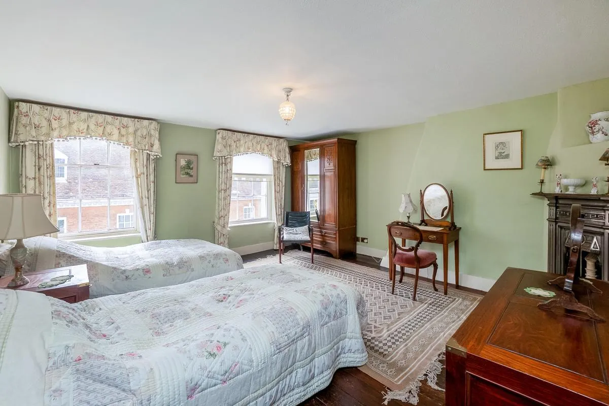High Street, Warwick, CV34, photo 23