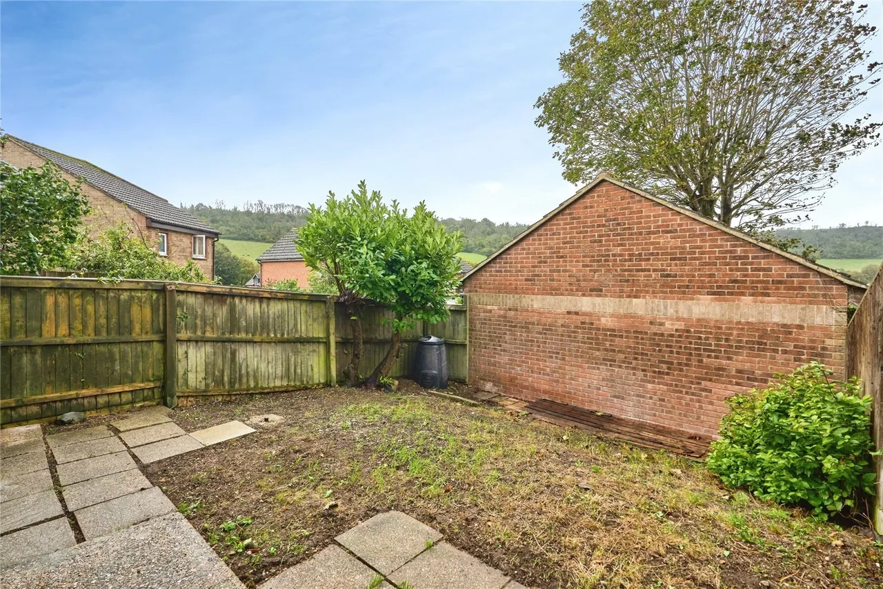 Chestnut Close, Ventnor, PO38, photo 9