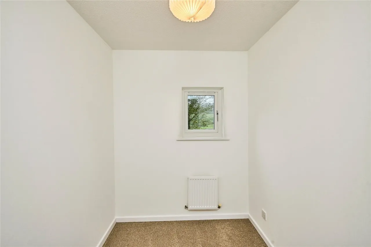 Chestnut Close, Ventnor, PO38, photo 12