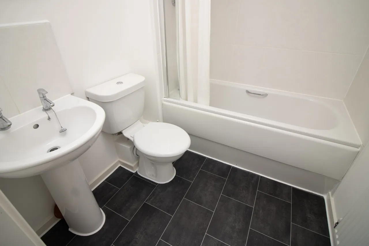 Hattersley Way, Leicester, Leicester, LE2 7BB, photo 10