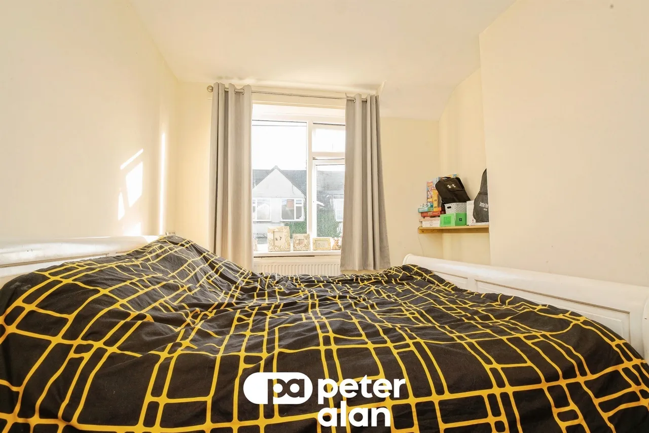 Markham Crescent, Blackwood, NP12, photo 15
