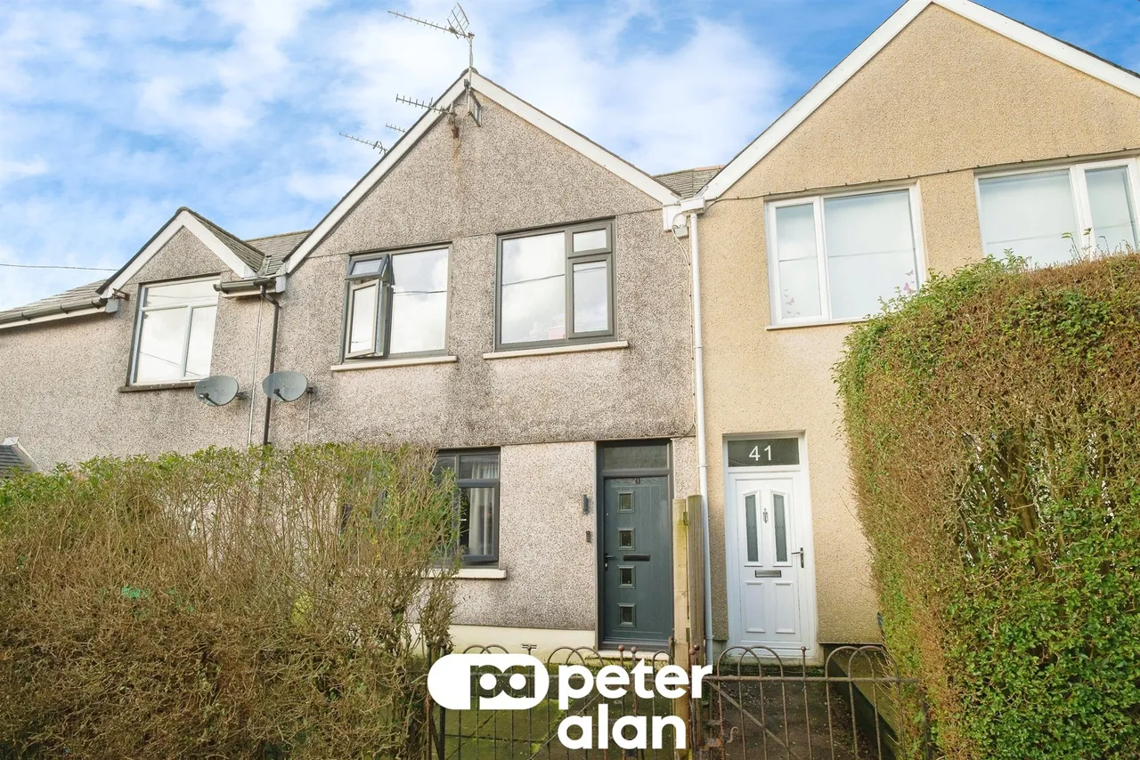 Markham Crescent, Blackwood, NP12, photo 3