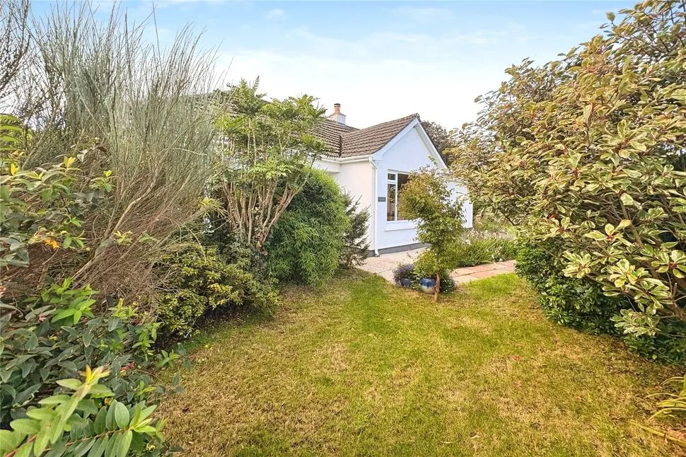 Tregurthen Road, Camborne, TR14, photo 17