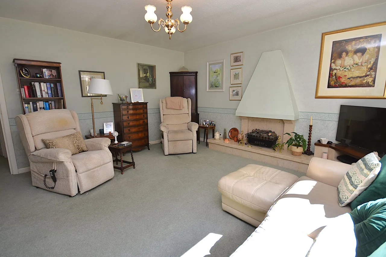 Bollinbrook Road, Macclesfield, photo 5