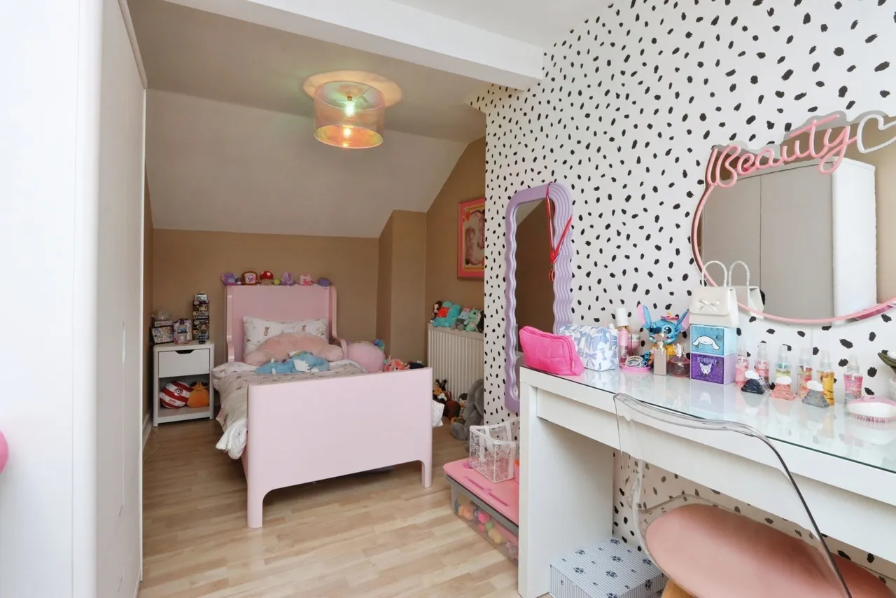 Woodseats Road, Sheffield, S8, photo 9