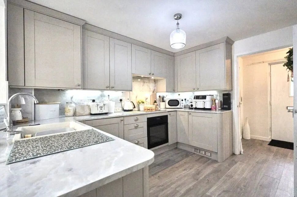 Marlon Crescent, Burnley, Lancashire, BB11, photo 6