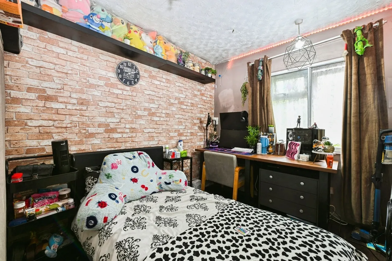 Clevely Way, Clifton, Nottingham, NG11, photo 9