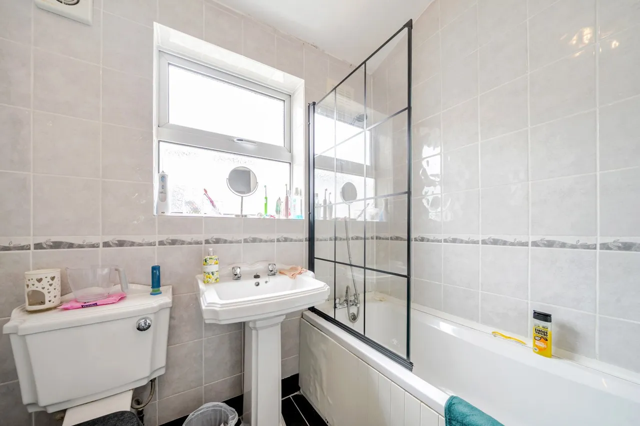 Abbey Wood Road, SE2, photo 7