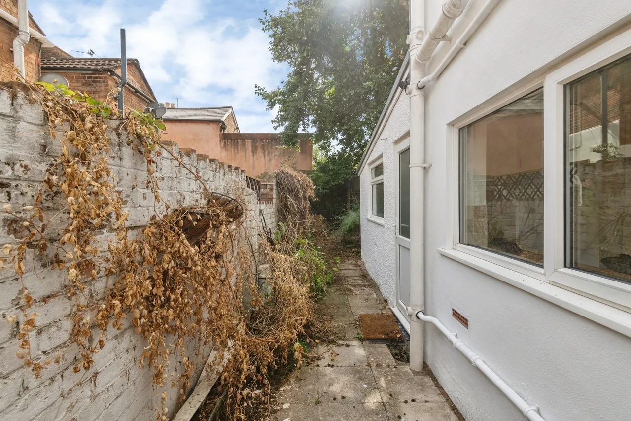 Alma Street, Taunton, TA1, photo 17