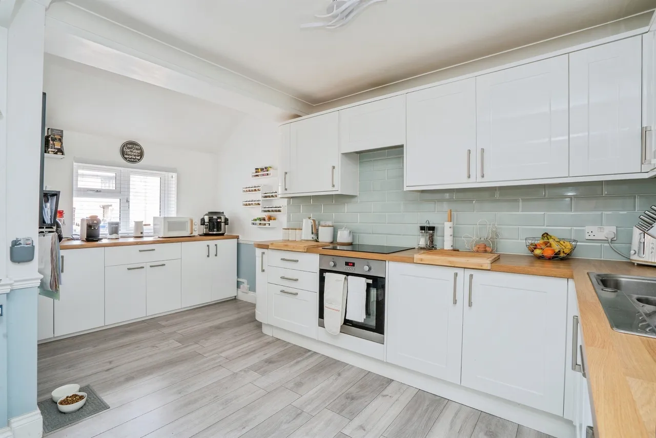 Hartwell Road, Portsmouth, photo 7