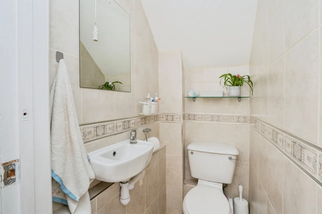 Hartwell Road, Portsmouth, photo 9