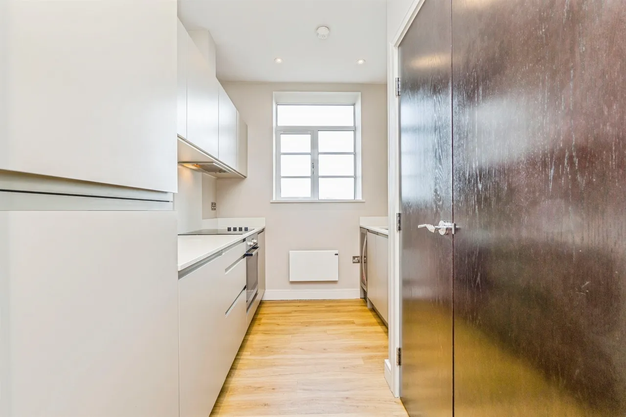 Romilly Crescent, Cardiff, photo 5