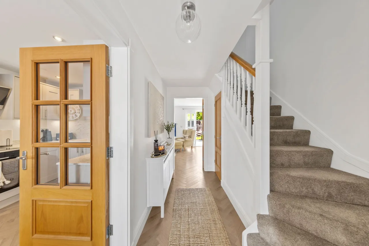Lingley Court Lingley Road, Great Sankey, Warrington, Warrington, WA5 3SU, photo 4