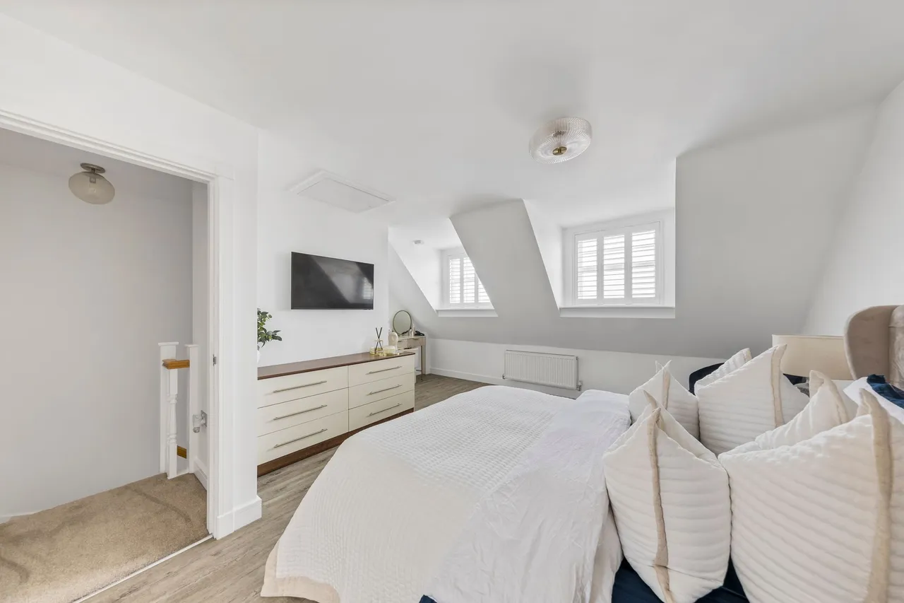 Lingley Court Lingley Road, Great Sankey, Warrington, Warrington, WA5 3SU, photo 17