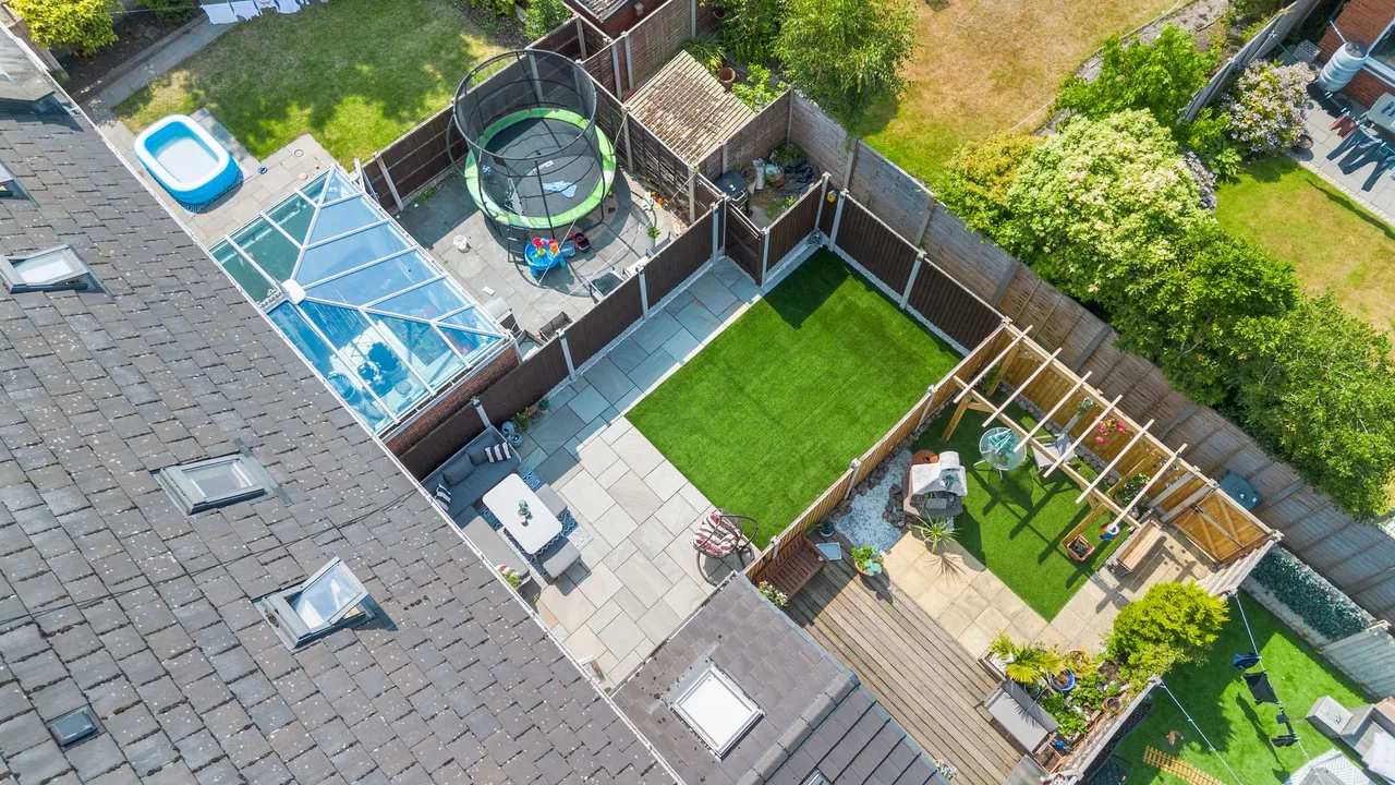 Lingley Court Lingley Road, Great Sankey, Warrington, Warrington, WA5 3SU, photo 12