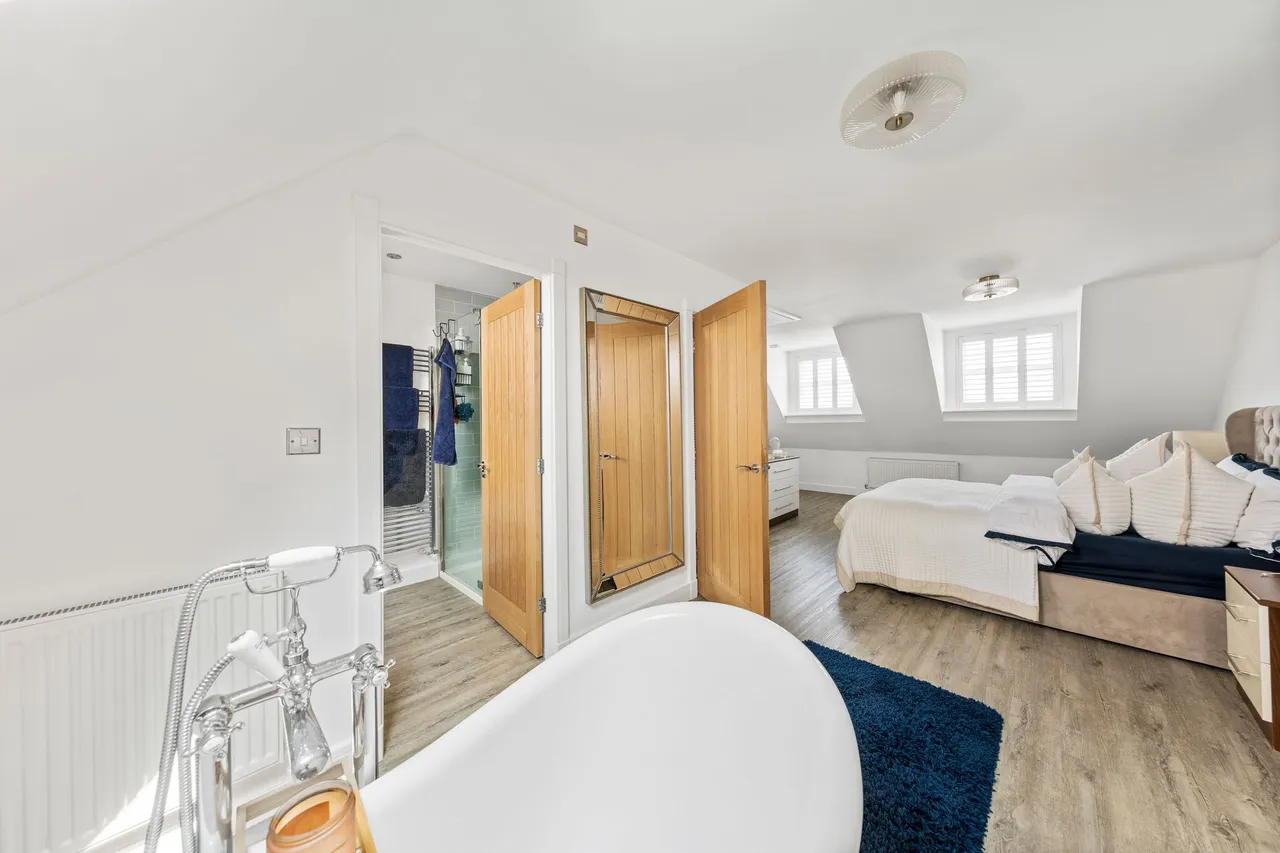 Lingley Court Lingley Road, Great Sankey, Warrington, Warrington, WA5 3SU, photo 25