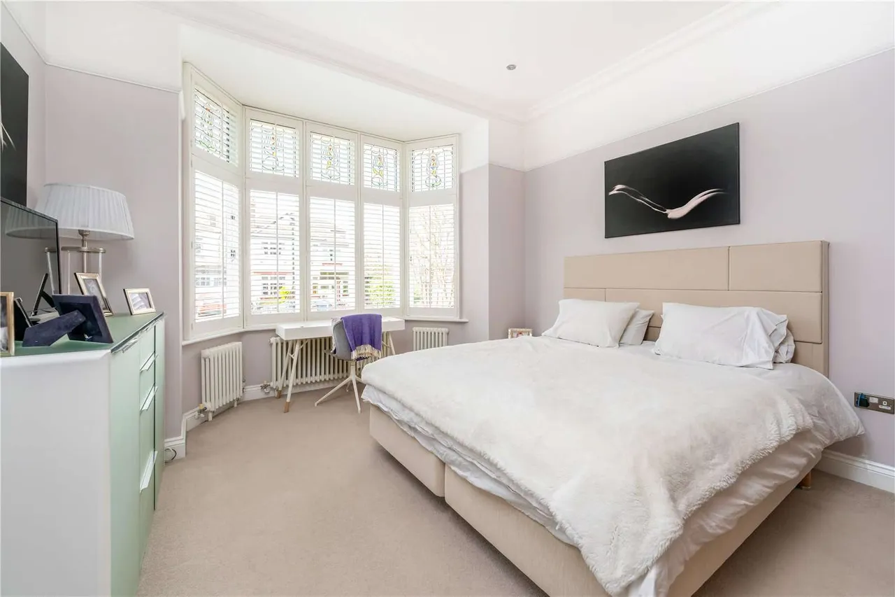 Kings Road, Richmond, TW10, photo 9