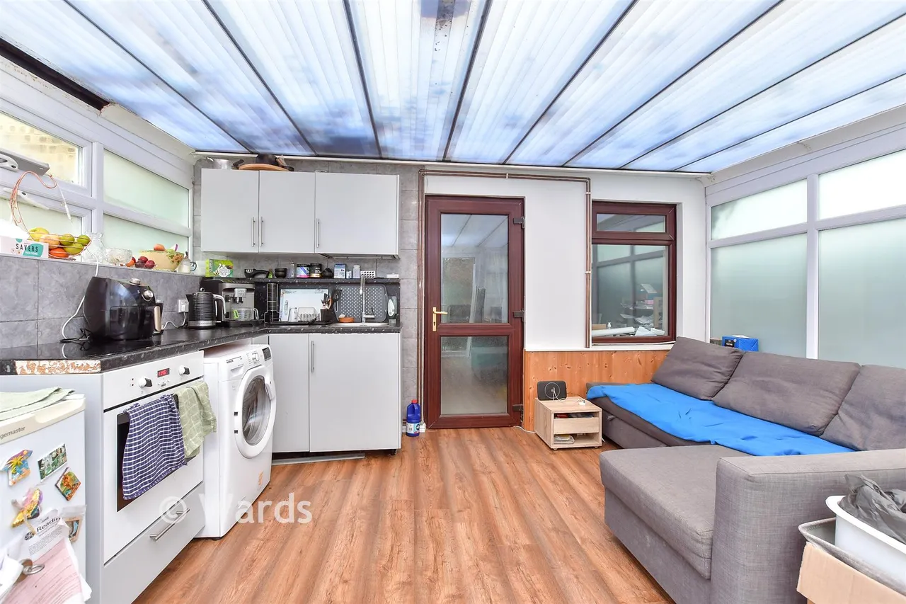 Invicta Court, Milton Regis, ME10, photo 6