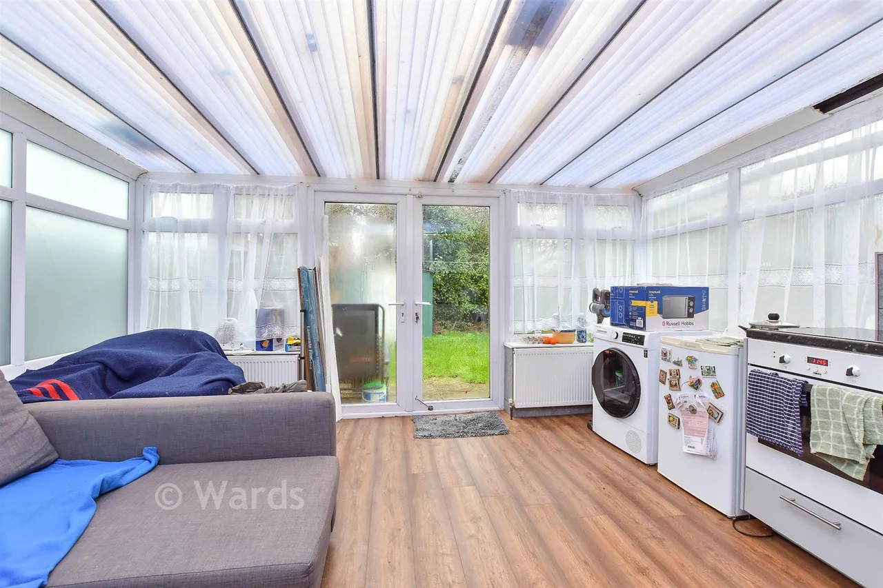 Invicta Court, Milton Regis, ME10, photo 3
