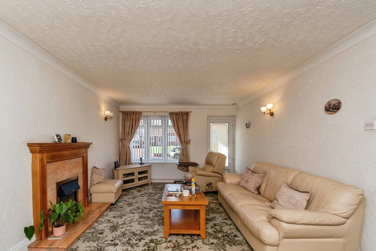 Pebble Mill Drive, Cannock, Staffordshire, WS11, photo 5