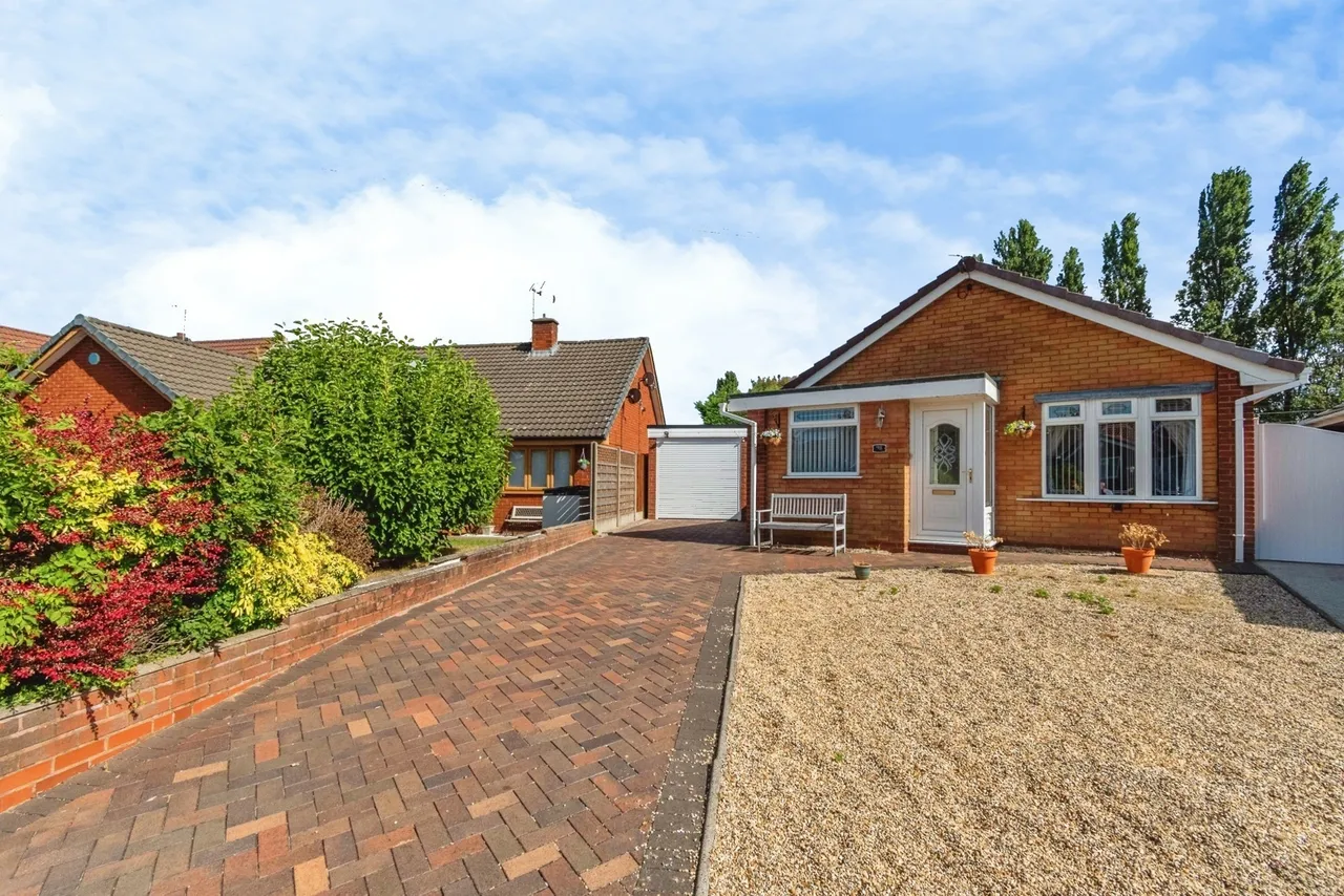 Pebble Mill Drive, Cannock, Staffordshire, WS11, photo 18