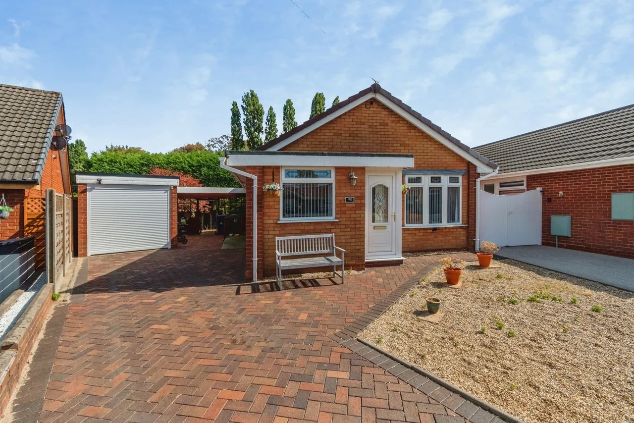 Pebble Mill Drive, Cannock, Staffordshire, WS11, photo 17