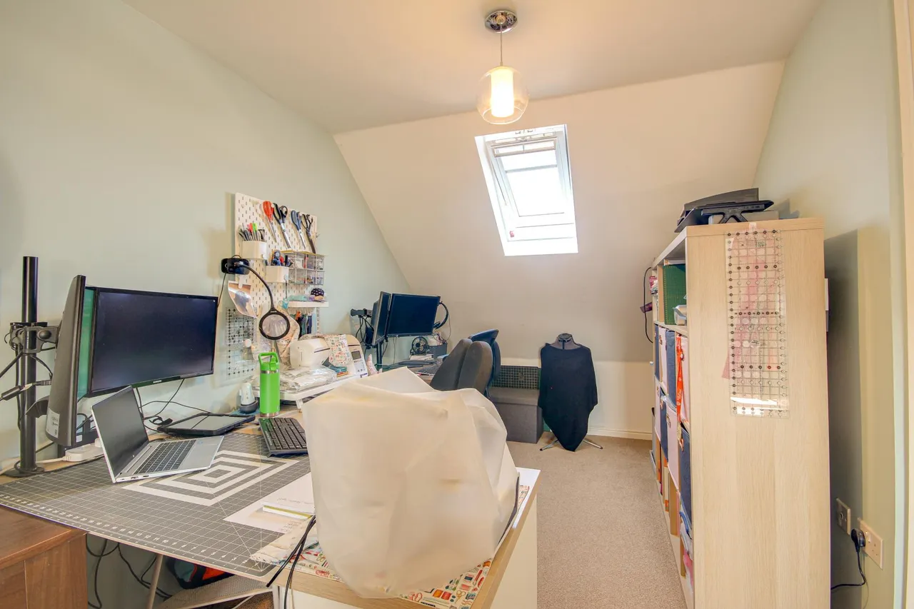 Rudloe Drive, Kingsway, GL2, photo 17