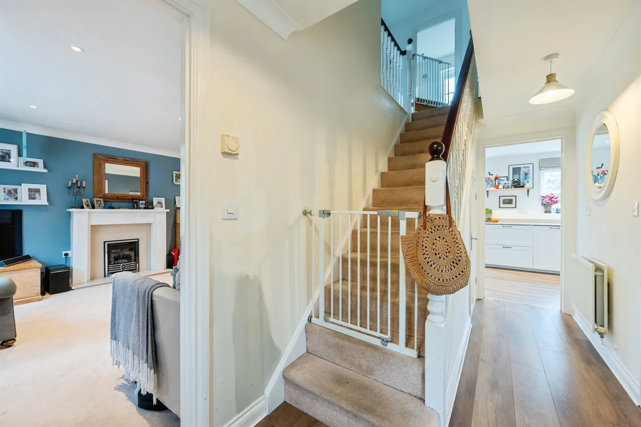 Macie Drive, Corsham, SN13, photo 10