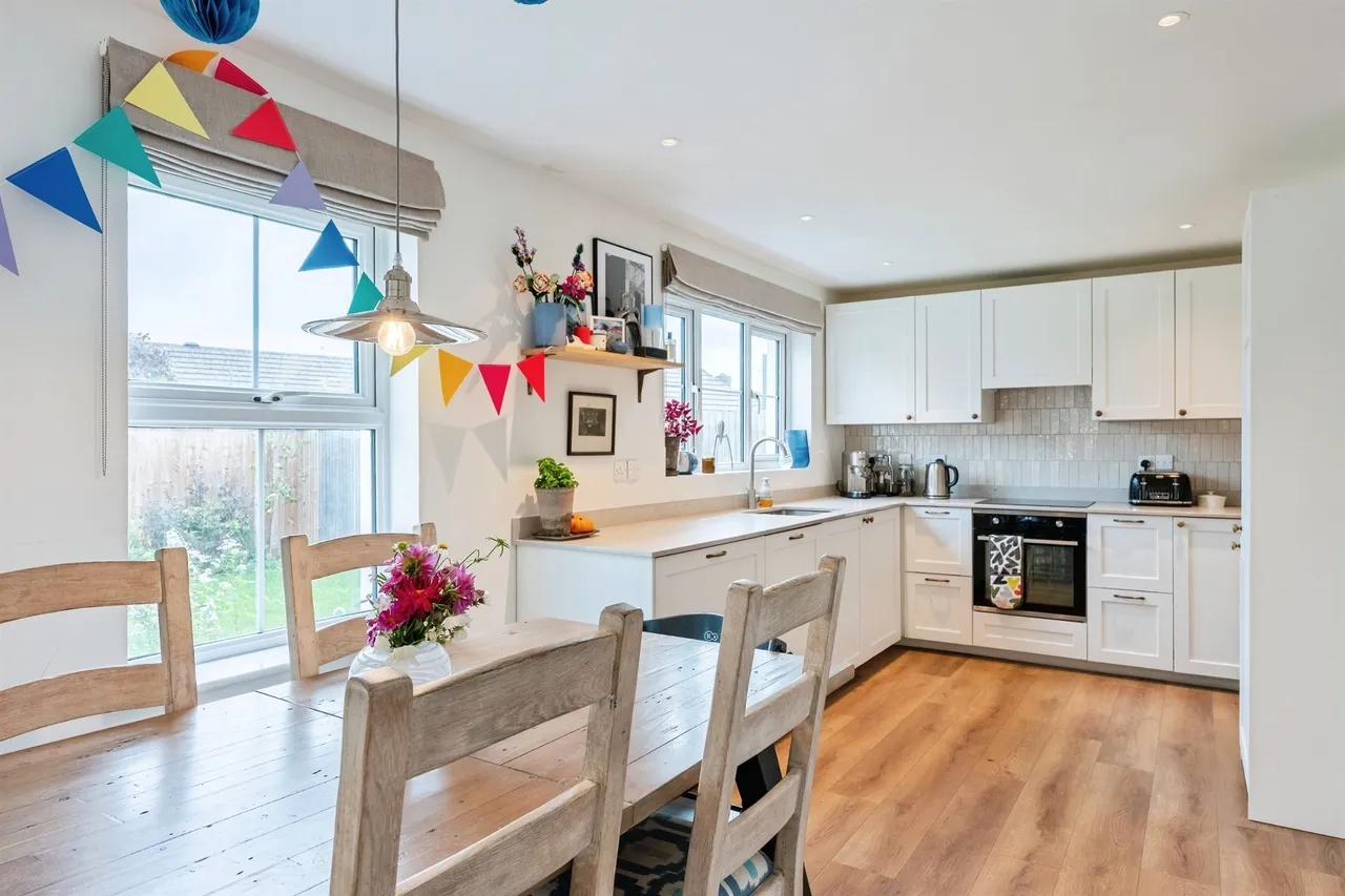 Macie Drive, Corsham, SN13, photo 5