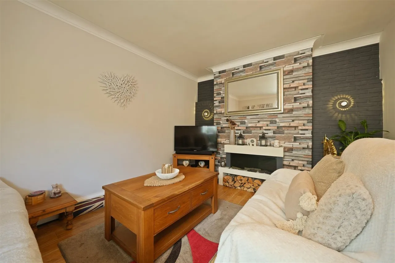 Meadow Head Drive, Meadowhead, S8, photo 8