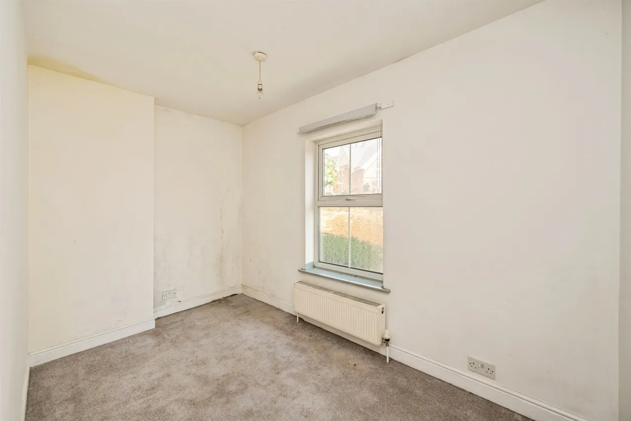 Buxton Road, Ashbourne, DE6, photo 13
