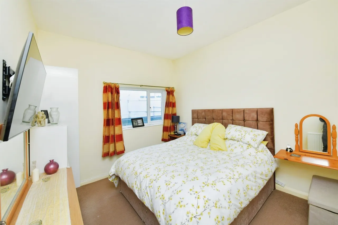 Tamar Court, Saltash, PL12, photo 15