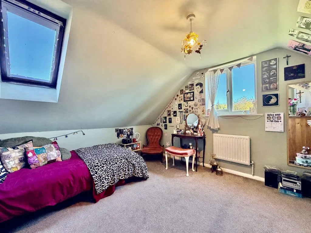 Kingsmead Road, High Wycombe HP11 1JL, photo 11