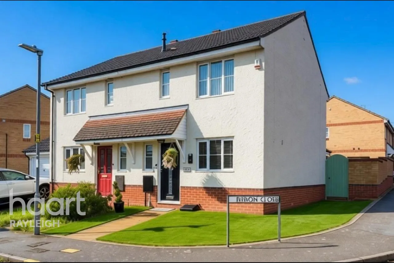 2 bed house for sale, Heron Close, Rayleigh, SS6