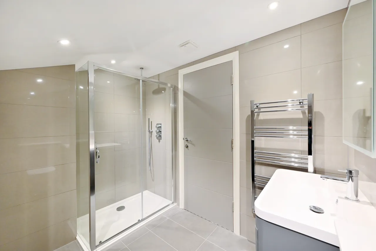 Warwick Gardens, London, W14, photo 9