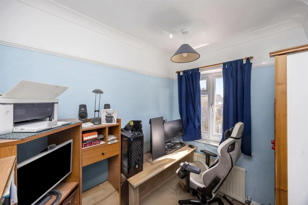 West Park Lane, Goring-By-Sea, Worthing, photo 13